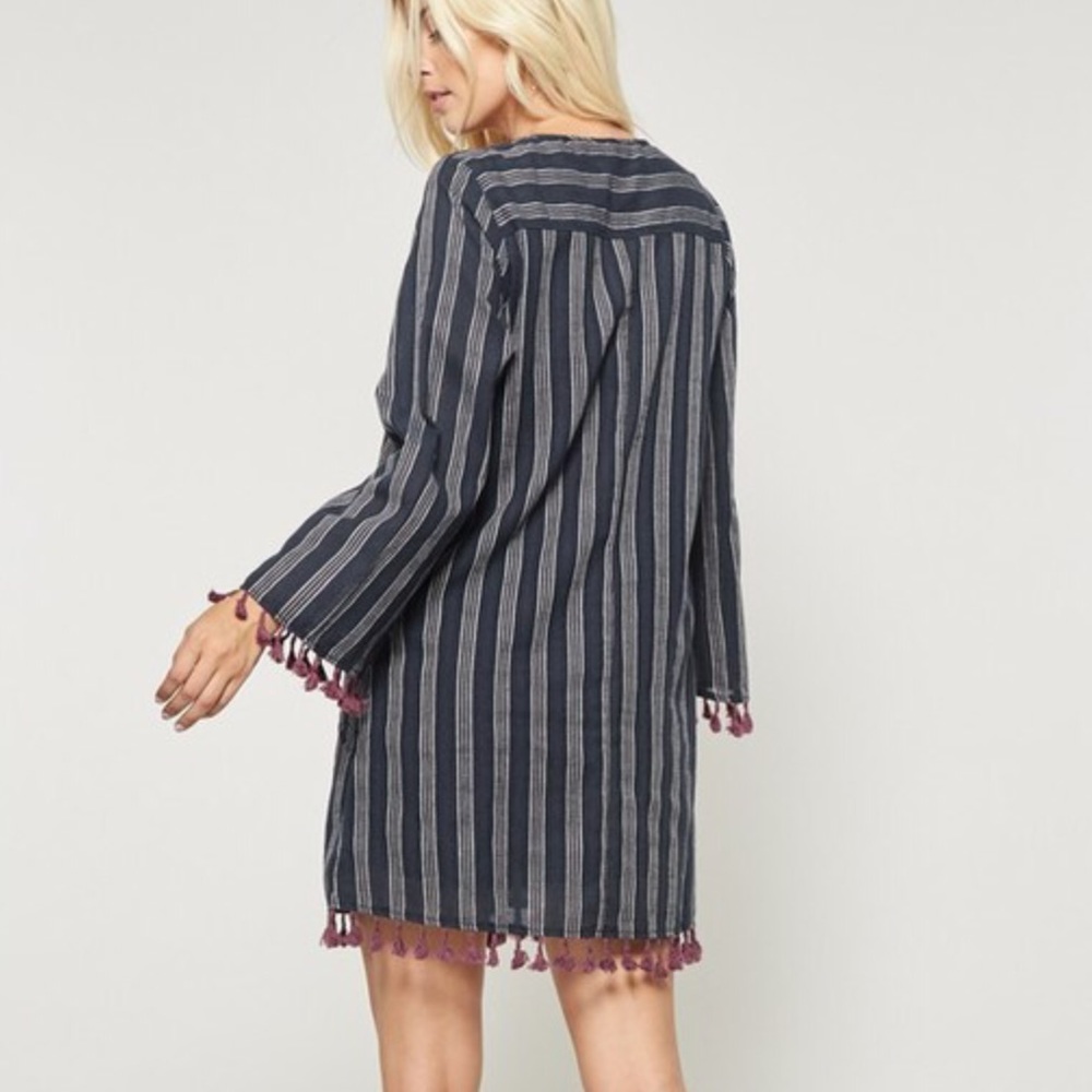 Andrée by Unit tassel trim dress NEW boutique - Picture 4 of 6